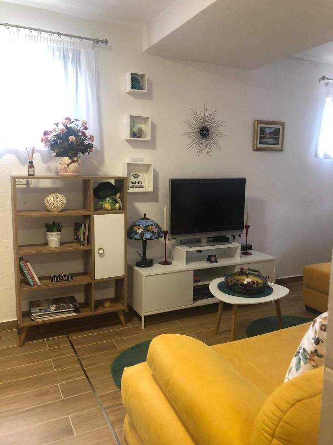 T-A Apartment Rijeka Crnojevica Ngoại thất bức ảnh