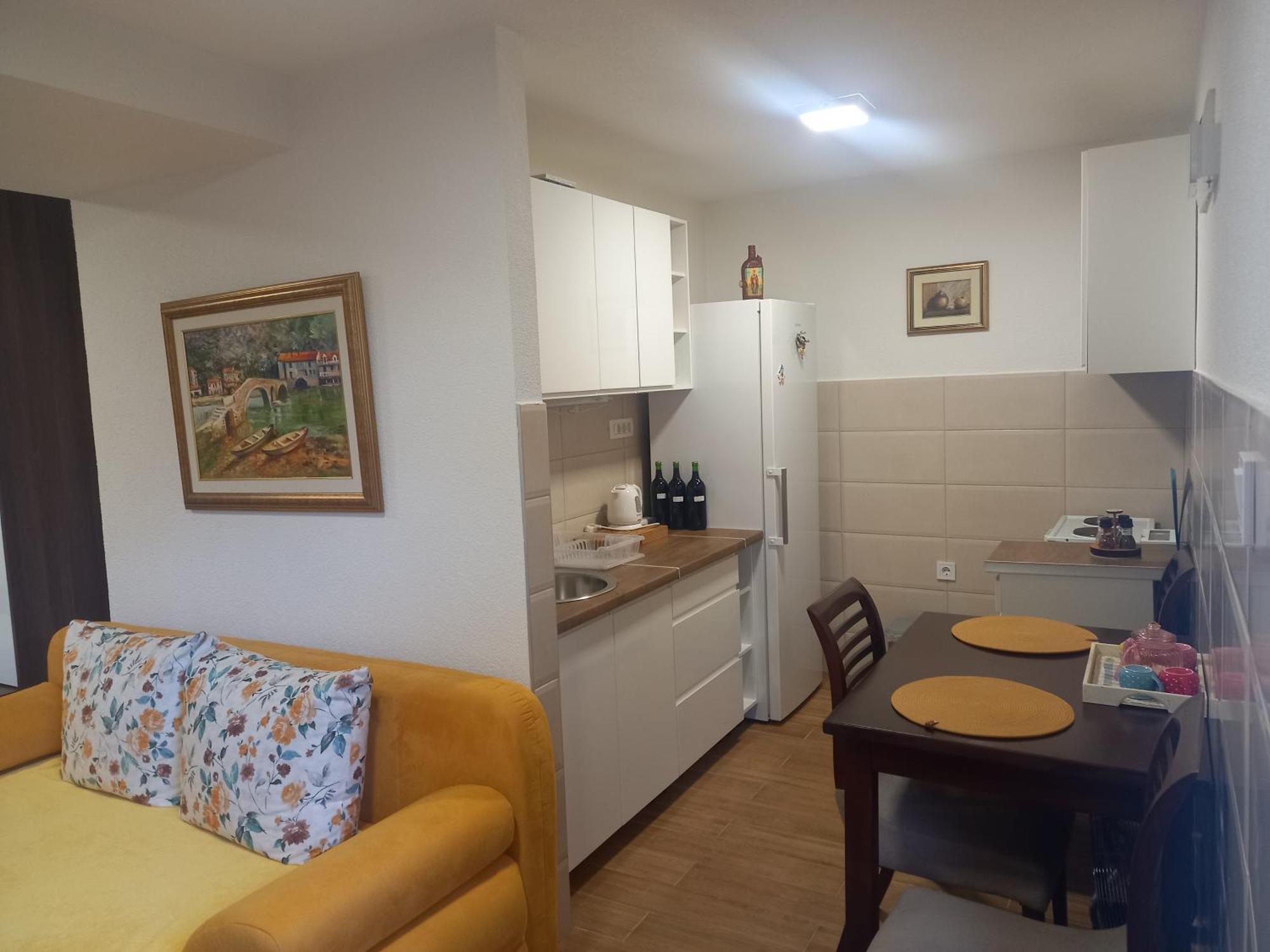 T-A Apartment Rijeka Crnojevica Ngoại thất bức ảnh