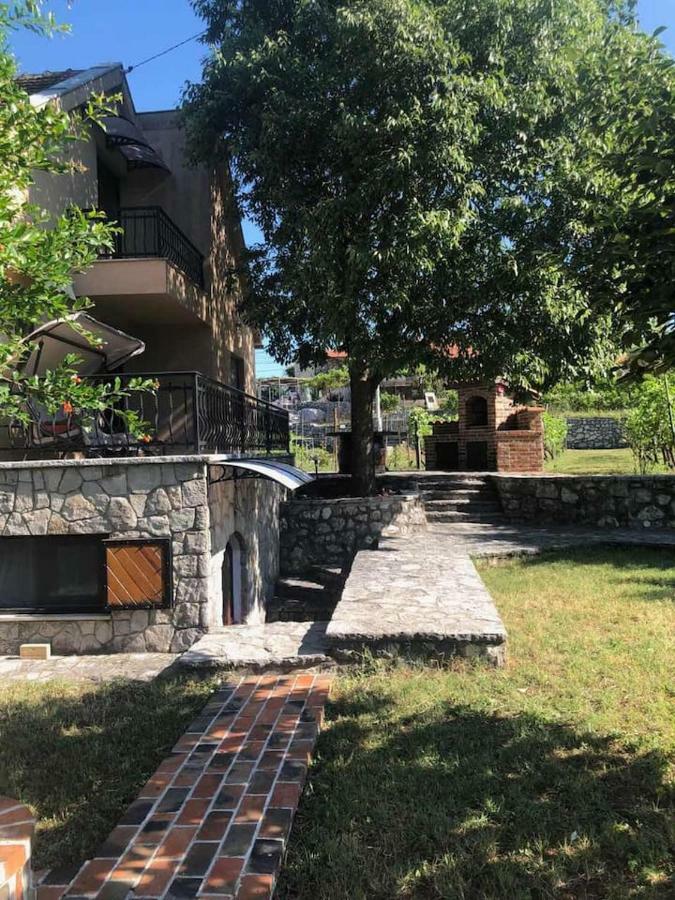 T-A Apartment Rijeka Crnojevica Ngoại thất bức ảnh